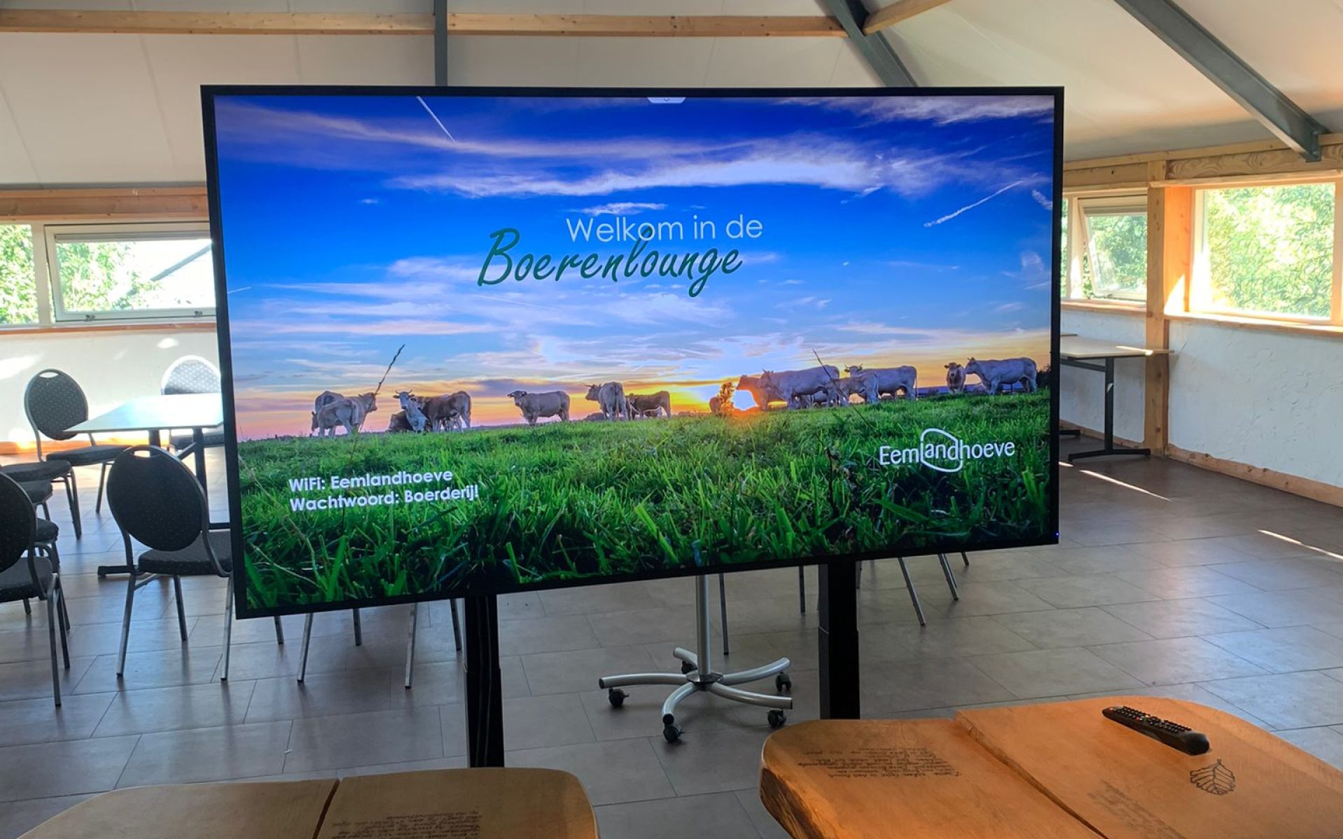 Beeldscherm Boerenlounge